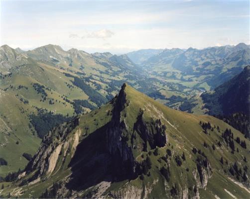 AUX ROCHERS DE NAYE